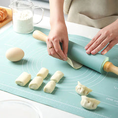 Thick Non-Slip Rolling Pin and Large Non-Stick Mat
